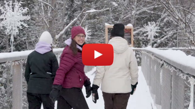 Découvrez le Sentier des cimes en hiver ❄️ | Une promenade en hauteur au cœur des Laurentides