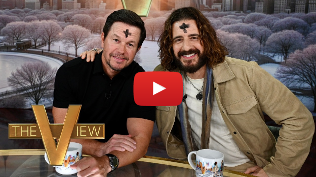 Mark Wahlberg And Jonathan Roumie Kick Off Their 'Pray 40' Lent Challenge | The View